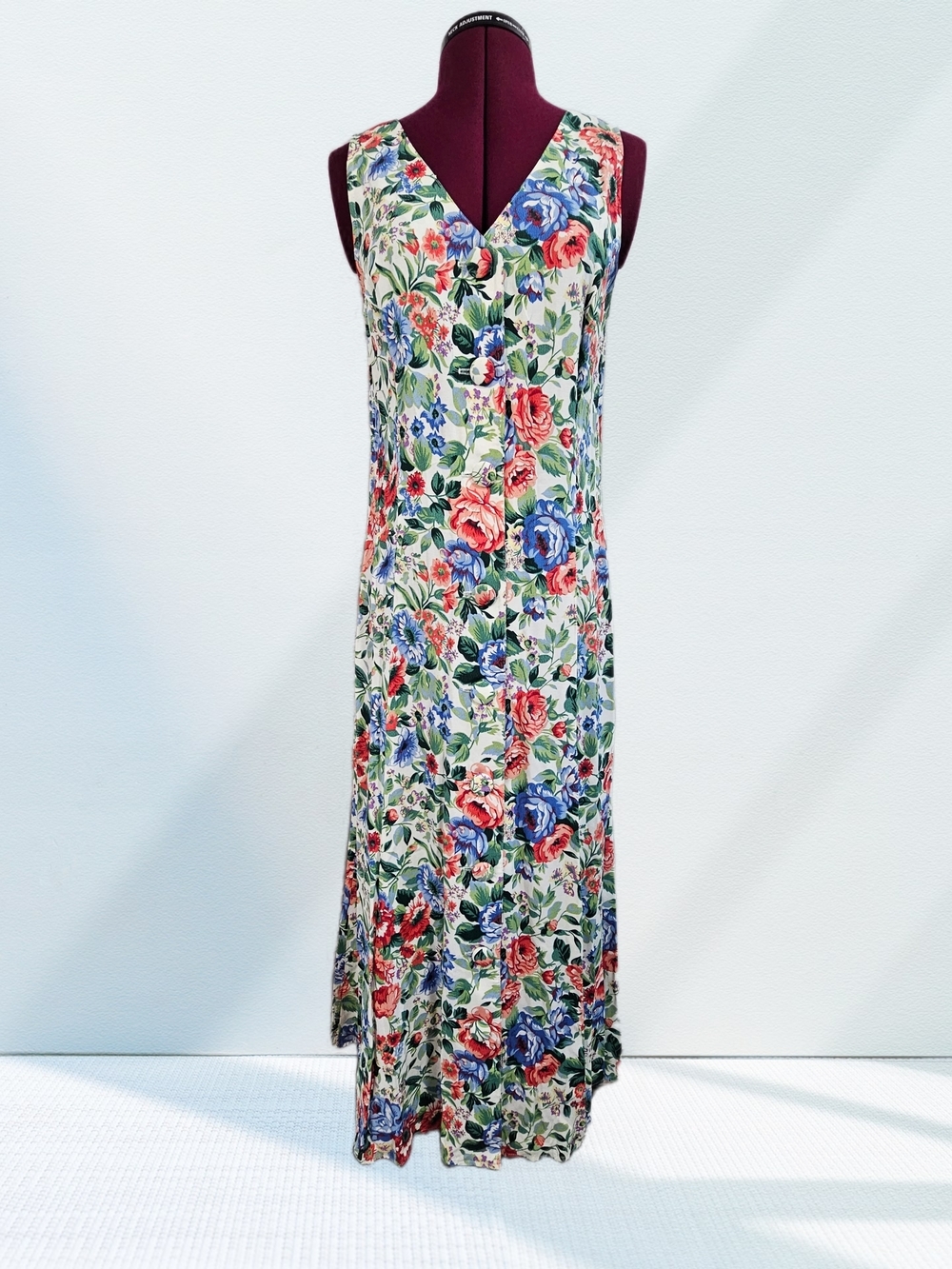 Vintage Cottagecore Sleeveless Floral V-Neck Maxi Dress
